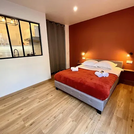 Avec Grande Terrasse Et Parking Privatifs Appartement